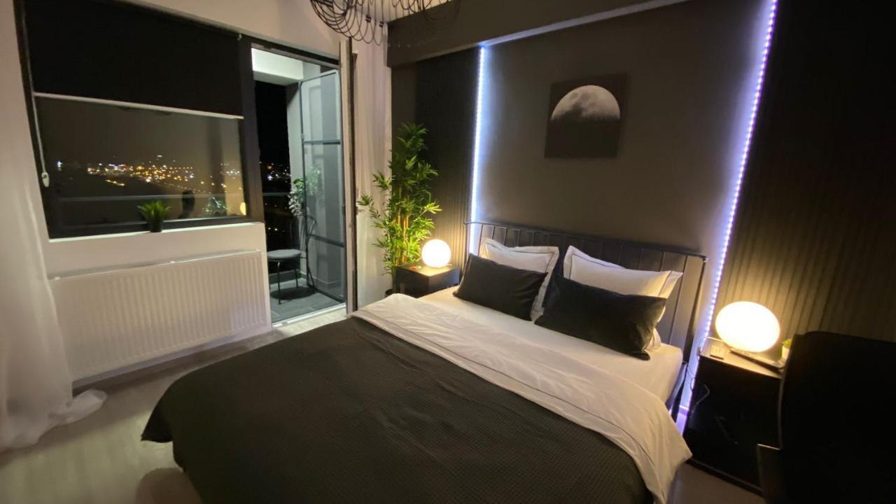 Palas Mall Apartment Q Residence Яссы Экстерьер фото